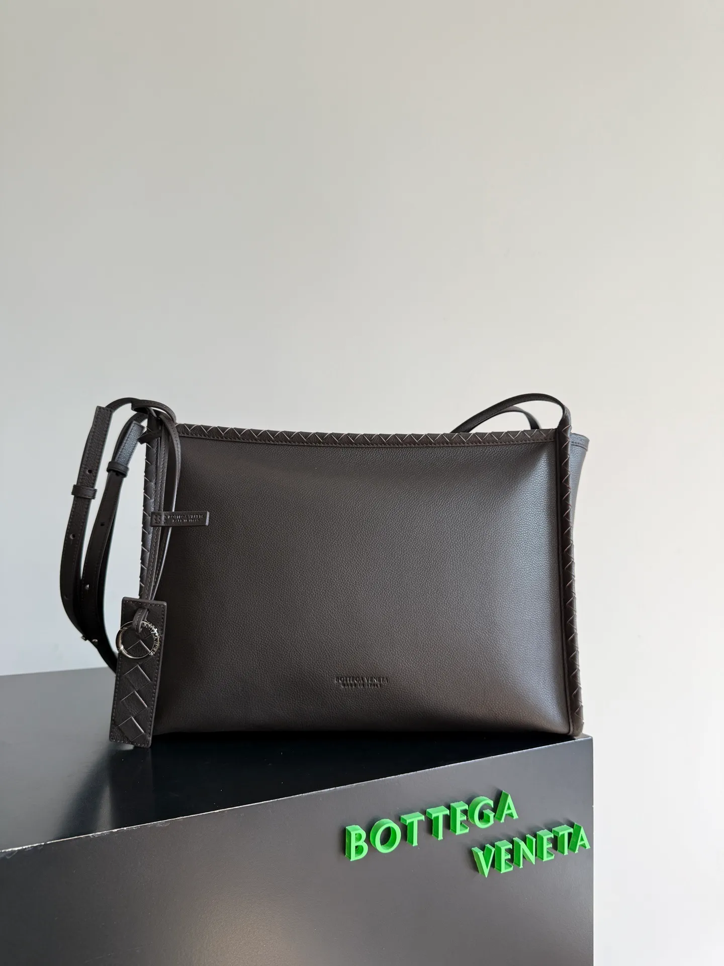 All categories 💚 Top version men’s bags 💚 BV 2026 official website new BV crossbody bag
